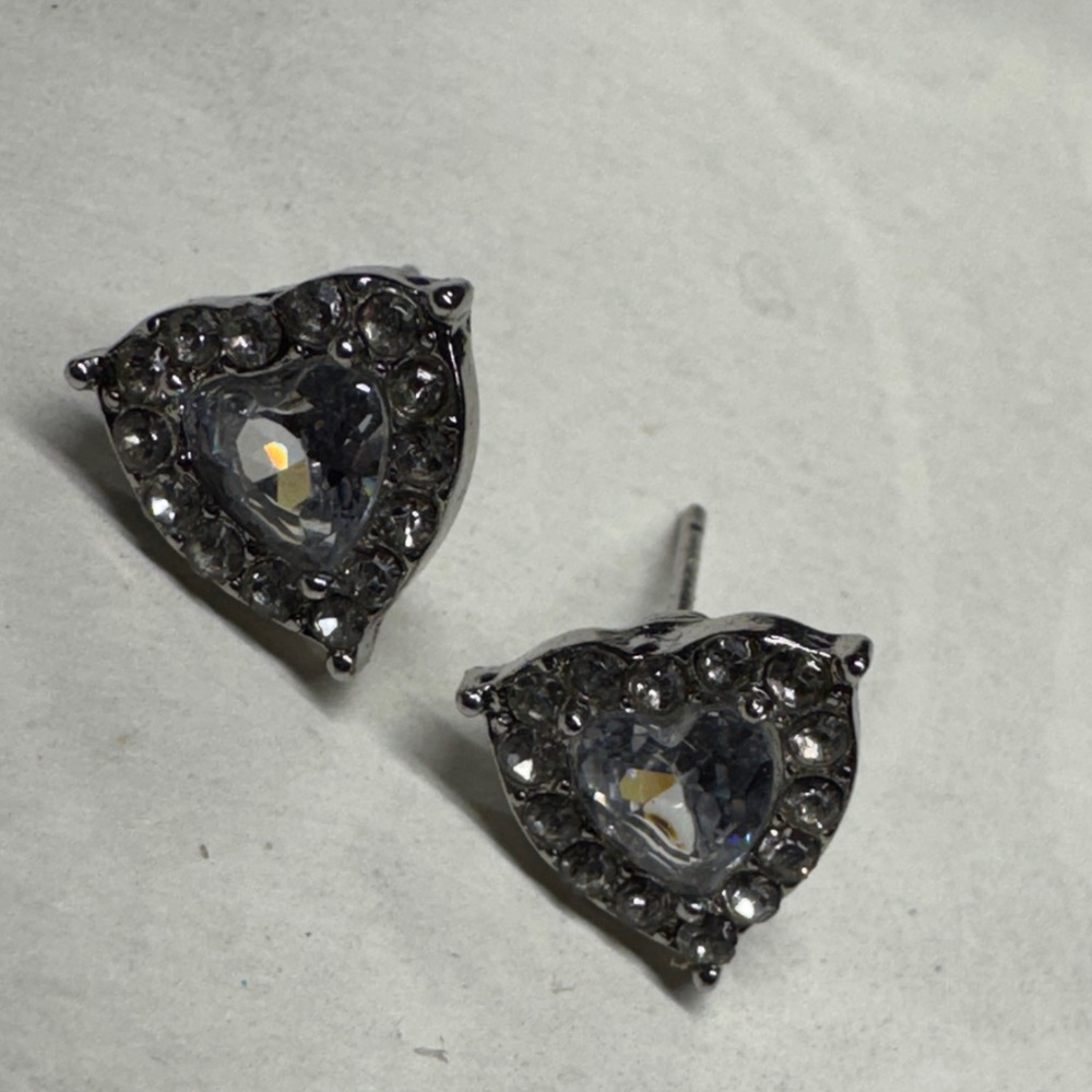 Heart Shaped Silver Earrings White Crystal Diamonds Fashion Jewelry Accessories
